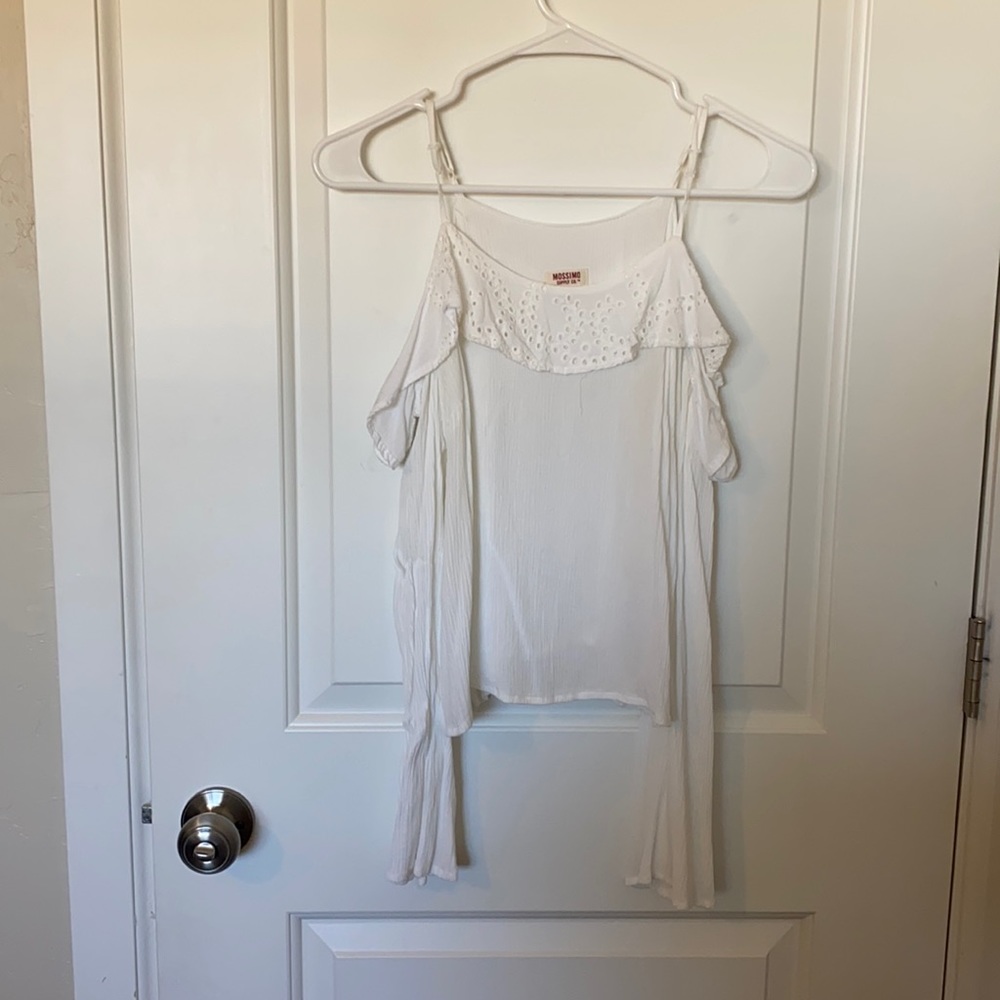 Off the shoulder long sleeve tank